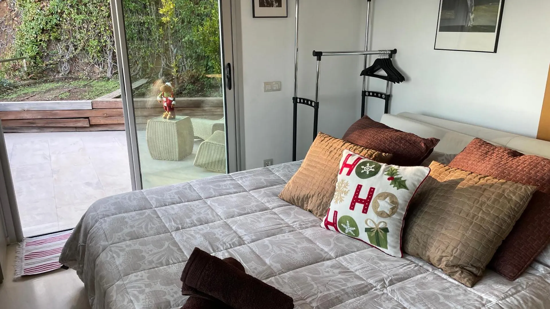 יפראנק Blueview Villa